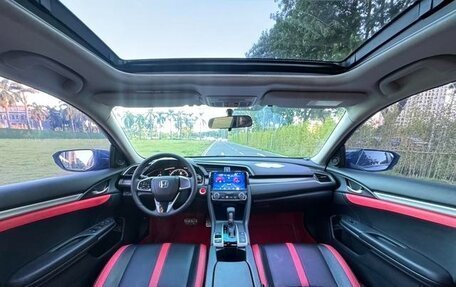 Honda Civic, 2022 год, 1 660 001 рублей, 11 фотография