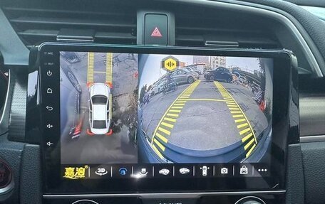 Honda Civic, 2022 год, 1 660 001 рублей, 10 фотография