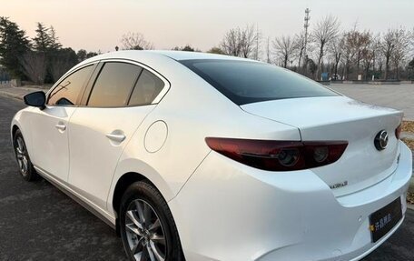 Mazda 3, 2022 год, 1 550 000 рублей, 5 фотография