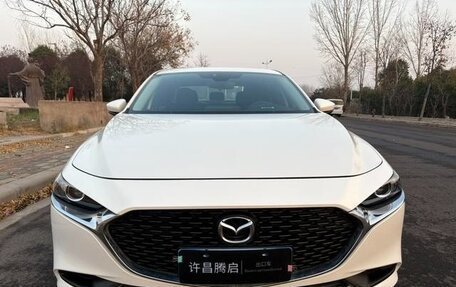 Mazda 3, 2022 год, 1 550 000 рублей, 2 фотография