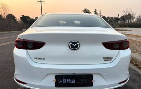 Mazda 3, 2022 год, 1 550 000 рублей, 6 фотография