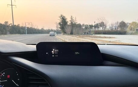 Mazda 3, 2022 год, 1 550 000 рублей, 14 фотография