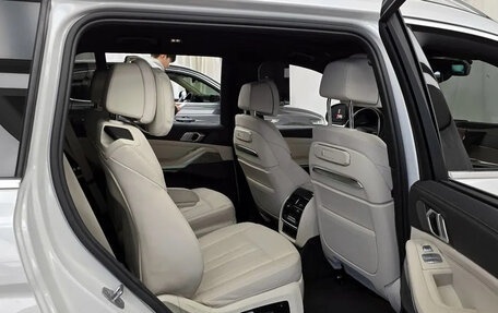 BMW X7, 2023 год, 12 394 000 рублей, 18 фотография