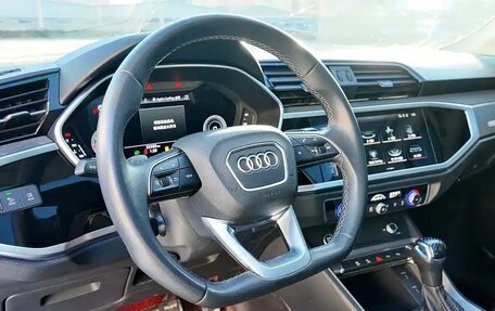 Audi Q3, 2022 год, 2 350 444 рублей, 7 фотография