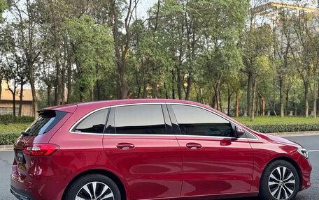 Mercedes-Benz B-Класс, 2021 год, 1 580 000 рублей, 6 фотография