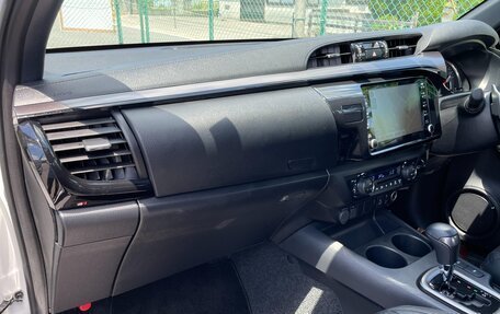 Toyota Hilux VIII, 2022 год, 4 446 000 рублей, 24 фотография