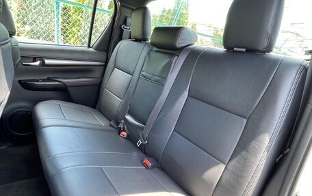 Toyota Hilux VIII, 2022 год, 4 446 000 рублей, 32 фотография