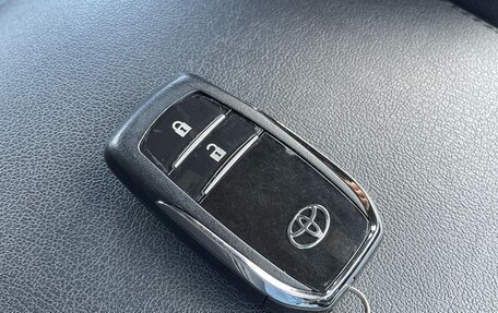 Toyota Hilux VIII, 2022 год, 4 446 000 рублей, 30 фотография