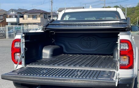 Toyota Hilux VIII, 2022 год, 4 446 000 рублей, 36 фотография