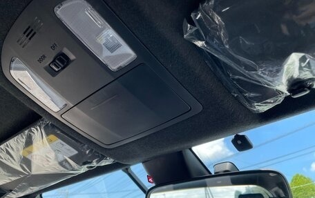 Toyota Hilux VIII, 2022 год, 4 446 000 рублей, 28 фотография