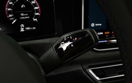 Volkswagen Tiguan, 2025 год, 4 982 000 рублей, 13 фотография