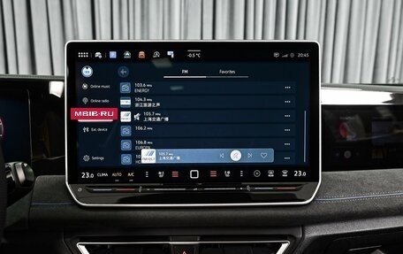 Volkswagen Tiguan, 2025 год, 4 982 000 рублей, 15 фотография