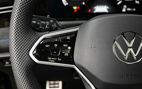 Volkswagen Tiguan, 2025 год, 4 982 000 рублей, 24 фотография