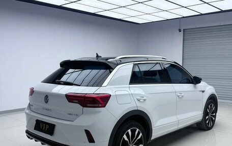Volkswagen T-Roc I, 2022 год, 1 560 300 рублей, 5 фотография