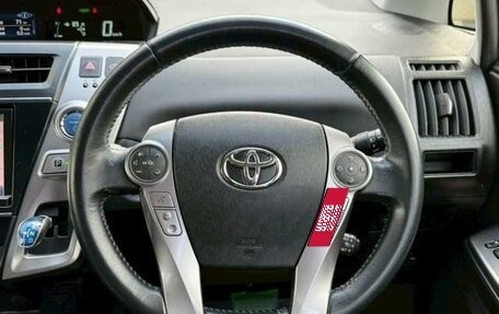 Toyota Prius Alpha I (ZVW40/41), 2016 год, 1 190 000 рублей, 4 фотография