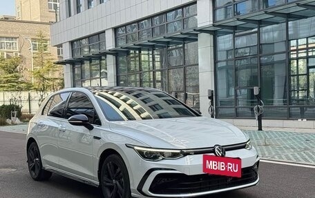Volkswagen Golf VIII, 2022 год, 2 390 000 рублей, 3 фотография