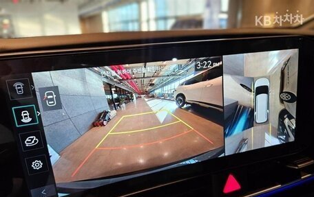 KIA Carnival, 2024 год, 5 841 027 рублей, 13 фотография