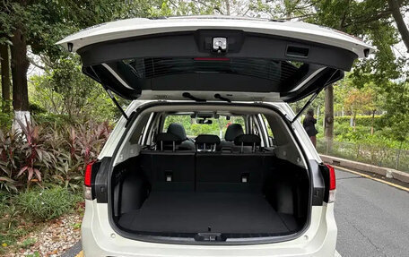 Subaru Forester, 2022 год, 2 350 001 рублей, 10 фотография