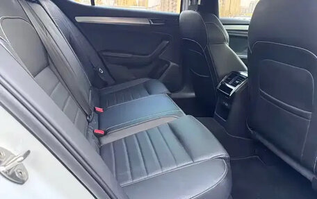 Skoda Superb III рестайлинг, 2022 год, 2 180 009 рублей, 14 фотография