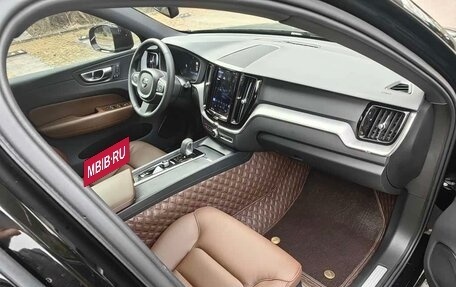 Volvo XC60 II, 2024 год, 4 345 325 рублей, 10 фотография