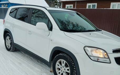 Chevrolet Orlando I, 2012 год, 1 070 000 рублей, 2 фотография