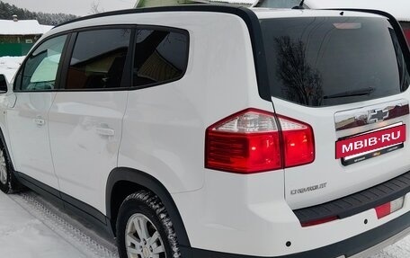 Chevrolet Orlando I, 2012 год, 1 070 000 рублей, 5 фотография
