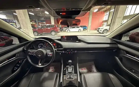 Mazda 3, 2022 год, 1 900 009 рублей, 13 фотография