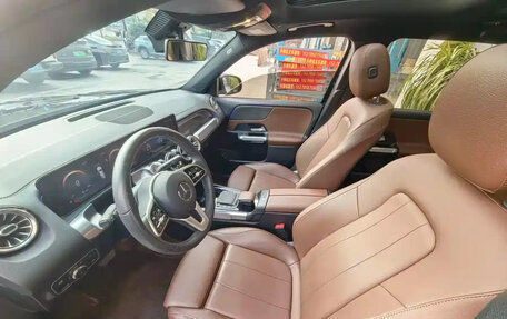 Mercedes-Benz GLB, 2021 год, 1 980 000 рублей, 12 фотография