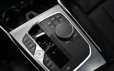 BMW 3 серия, 2025 год, 4 942 000 рублей, 12 фотография