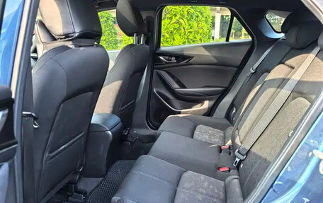 Mazda CX-4, 2022 год, 1 950 001 рублей, 15 фотография