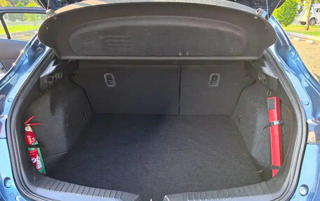 Mazda CX-4, 2022 год, 1 950 001 рублей, 17 фотография