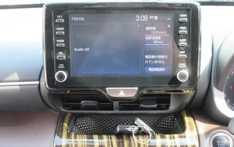 Toyota Yaris Cross, 2022 год, 1 488 000 рублей, 9 фотография