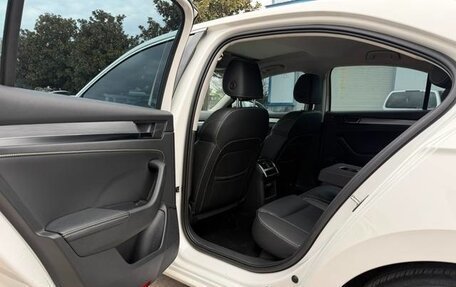 Skoda Superb III рестайлинг, 2022 год, 1 790 000 рублей, 8 фотография