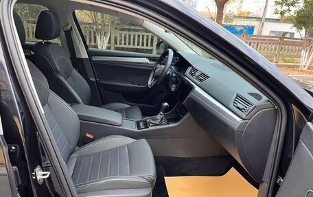 Skoda Superb III рестайлинг, 2022 год, 1 780 000 рублей, 7 фотография