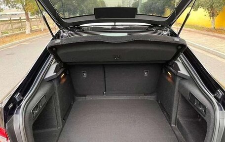 Skoda Superb III рестайлинг, 2022 год, 1 780 000 рублей, 10 фотография