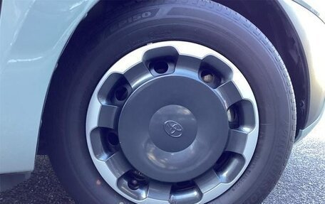 Toyota Sienta, 2022 год, 1 075 000 рублей, 10 фотография