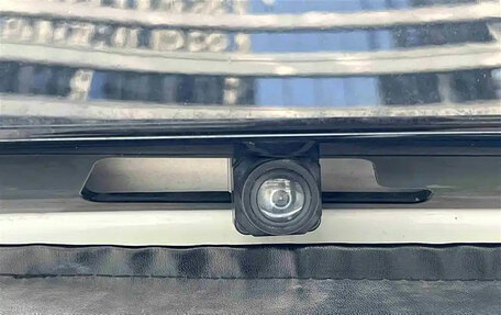 Toyota Yaris XP150 рестайлинг, 2023 год, 1 569 000 рублей, 13 фотография