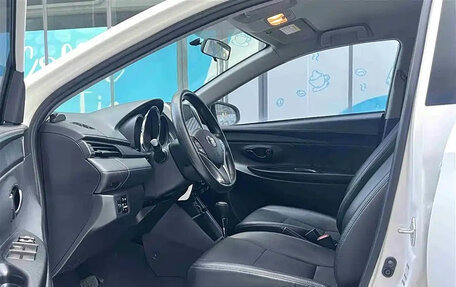 Toyota Yaris XP150 рестайлинг, 2023 год, 1 569 000 рублей, 14 фотография