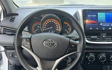 Toyota Yaris XP150 рестайлинг, 2023 год, 1 569 000 рублей, 21 фотография