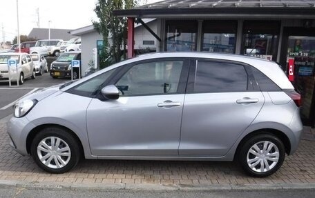 Honda Fit, 2022 год, 999 999 рублей, 3 фотография