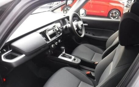 Honda Fit, 2022 год, 999 999 рублей, 10 фотография