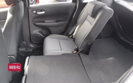 Honda Fit, 2022 год, 999 999 рублей, 12 фотография