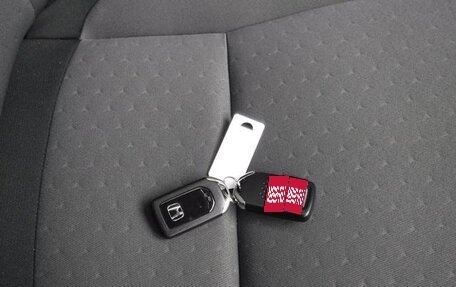 Honda Fit, 2022 год, 999 999 рублей, 18 фотография