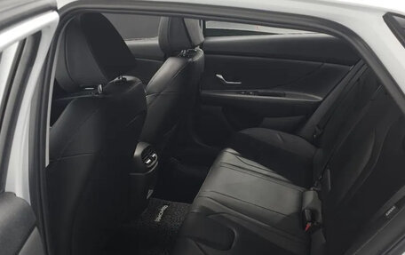 Hyundai Avante, 2023 год, 2 450 000 рублей, 12 фотография