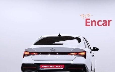 Hyundai Avante, 2023 год, 2 450 000 рублей, 4 фотография