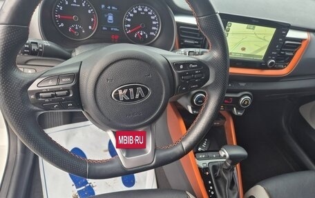 KIA Stonic, 2020 год, 1 304 000 рублей, 7 фотография