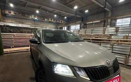 Skoda Octavia, 2019 год, 1 950 000 рублей, 6 фотография