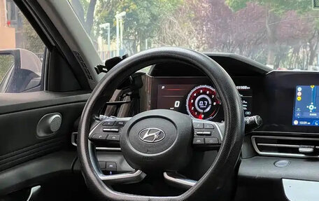 Hyundai Elantra, 2021 год, 1 239 852 рублей, 8 фотография