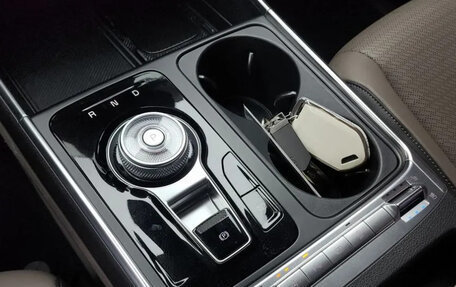 KIA Carnival, 2025 год, 7 860 000 рублей, 9 фотография