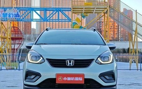 Honda Fit, 2022 год, 950 000 рублей, 2 фотография